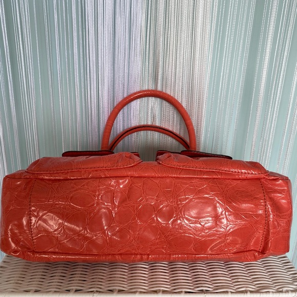 Patent Coral Guess Bag and Matching Wallet Set - Picture 7 of 17